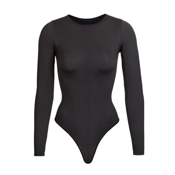 SKIMS Tops - SKIMS ESSENTIAL CREW NECK LONG SLEEVE BODYSUIT IN ONYX BLACK
